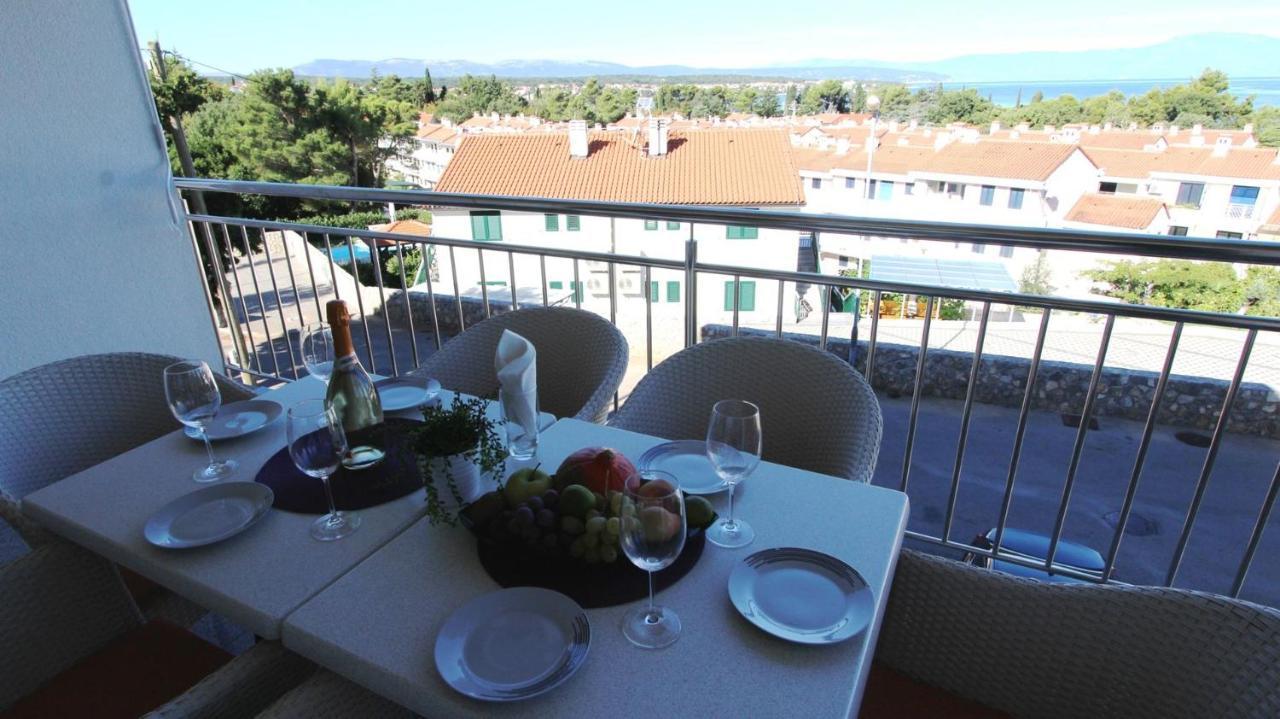Apartments Adria Malinska Luaran gambar
