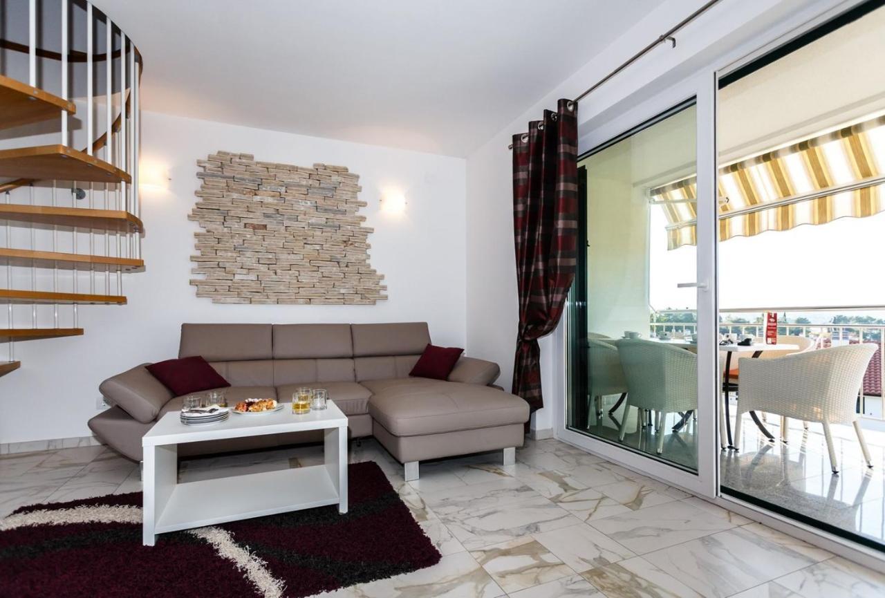 Apartments Adria Malinska Luaran gambar