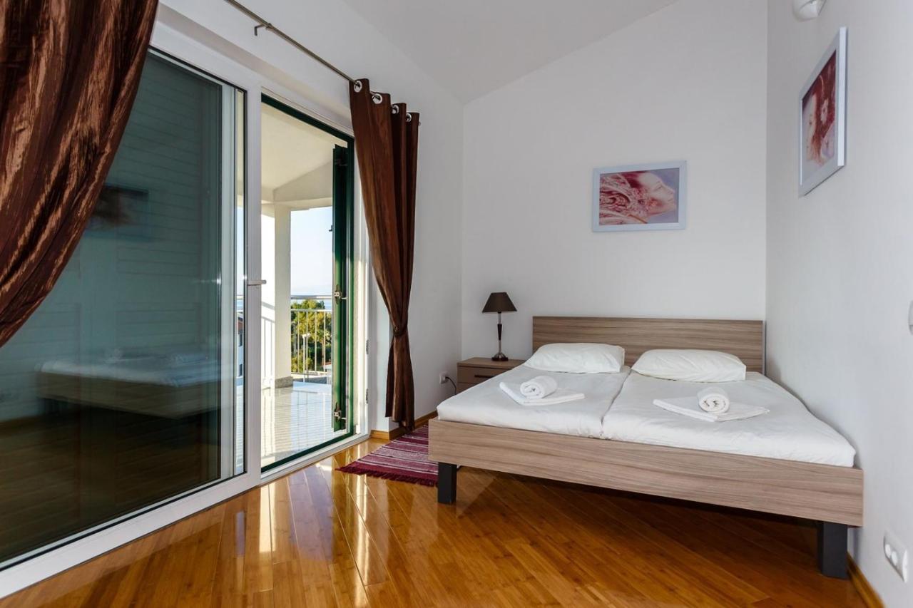 Apartments Adria Malinska Luaran gambar